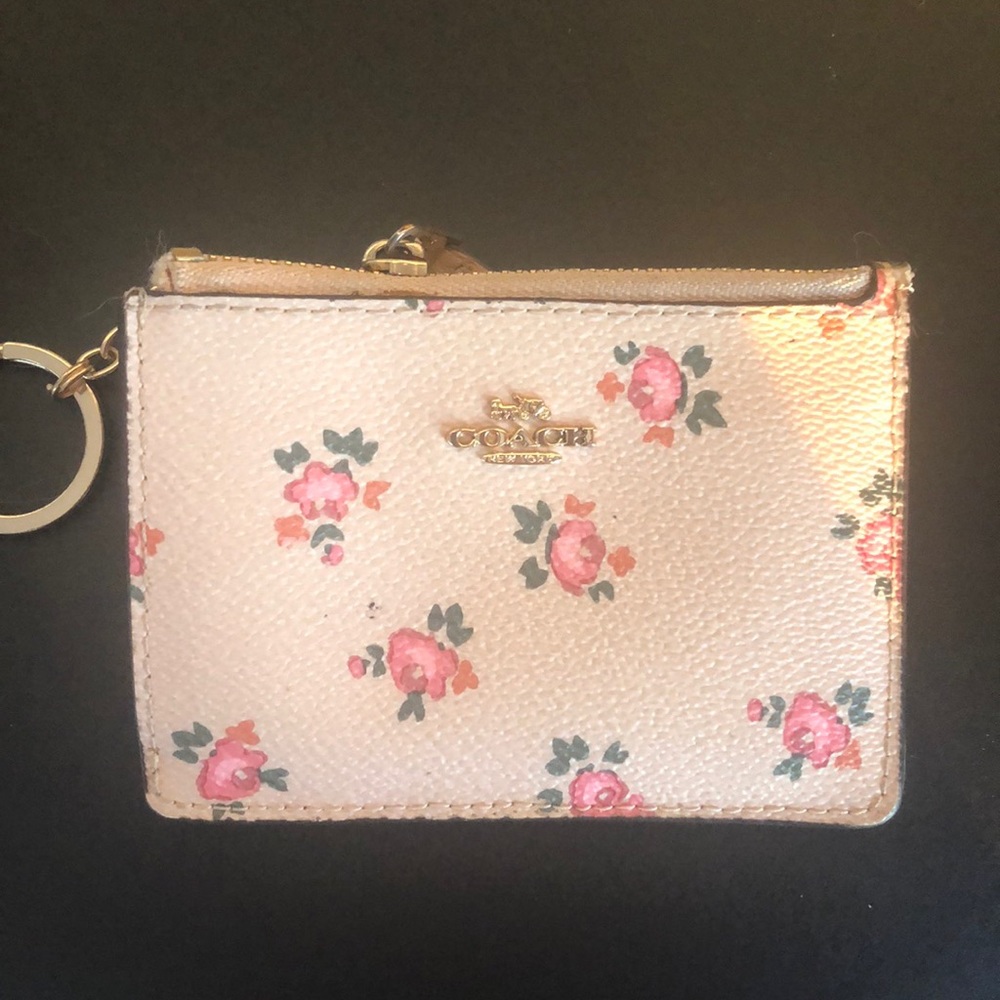 COACH 🐎 floral 🌸 mini skinny wallet